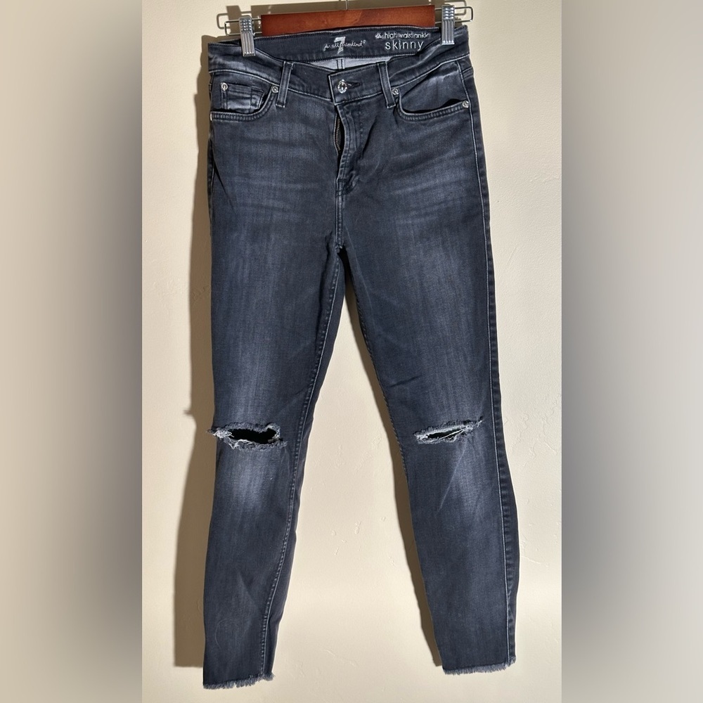 7 For All Mankind Black Distressed Skinny Jeans Women’s 27x28